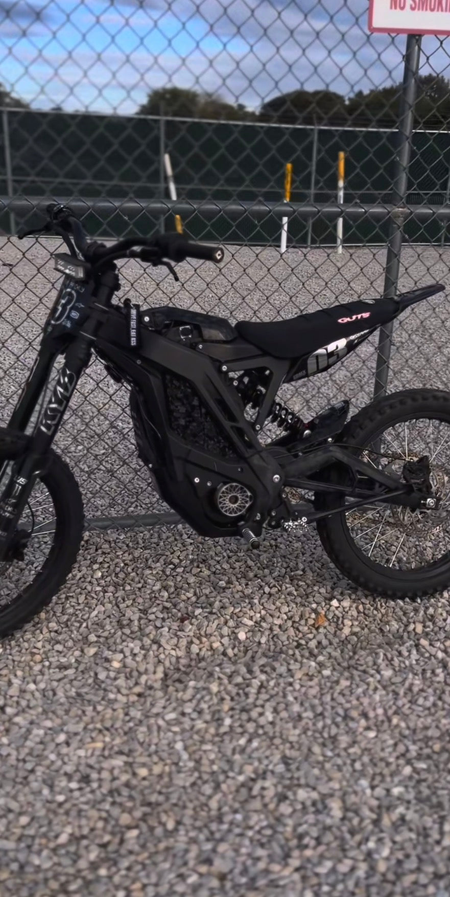 Suron and Eride Pro 3.0 Side fenders with pre installed decal