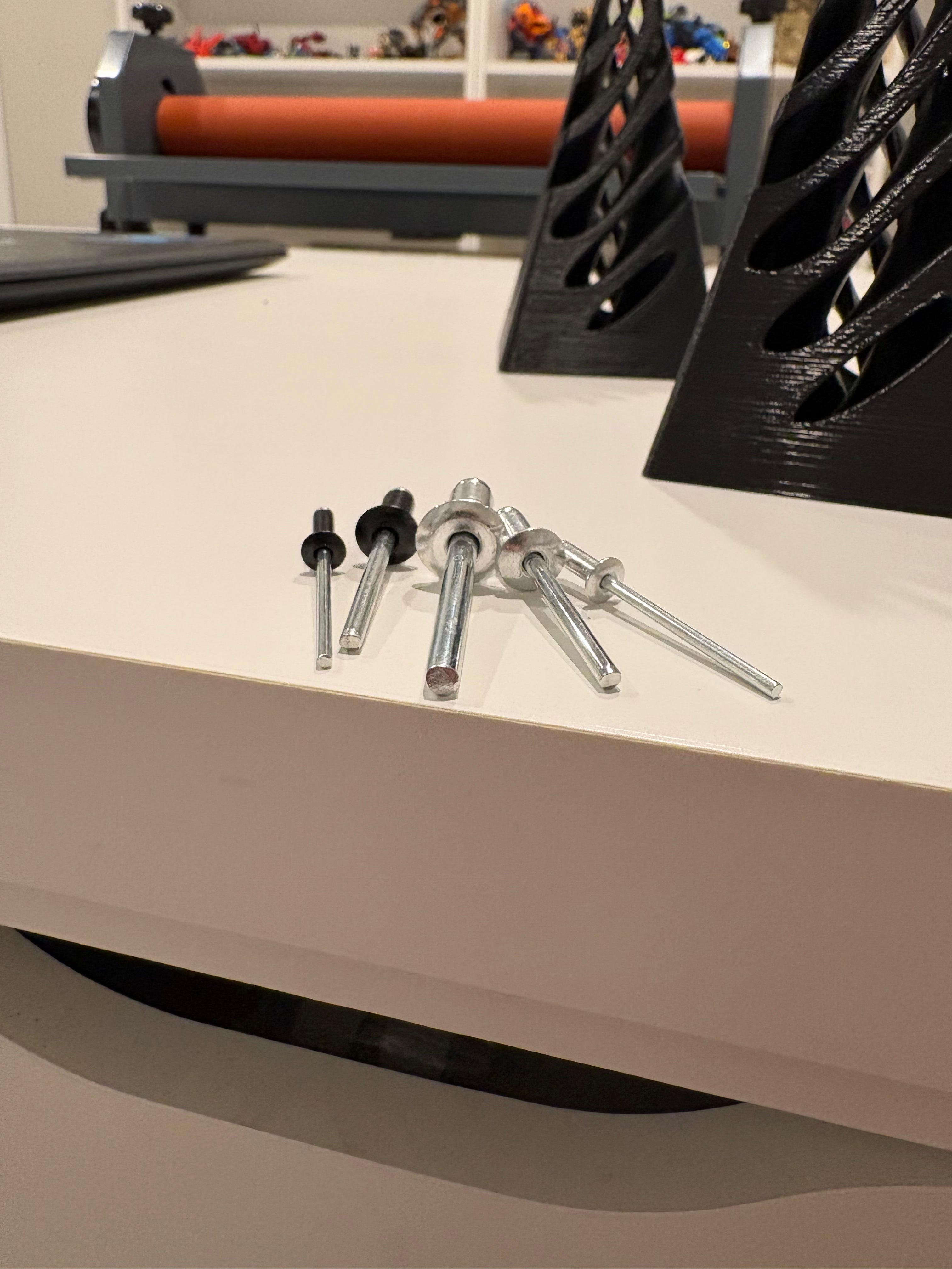 Vented Odi Plate White or Black